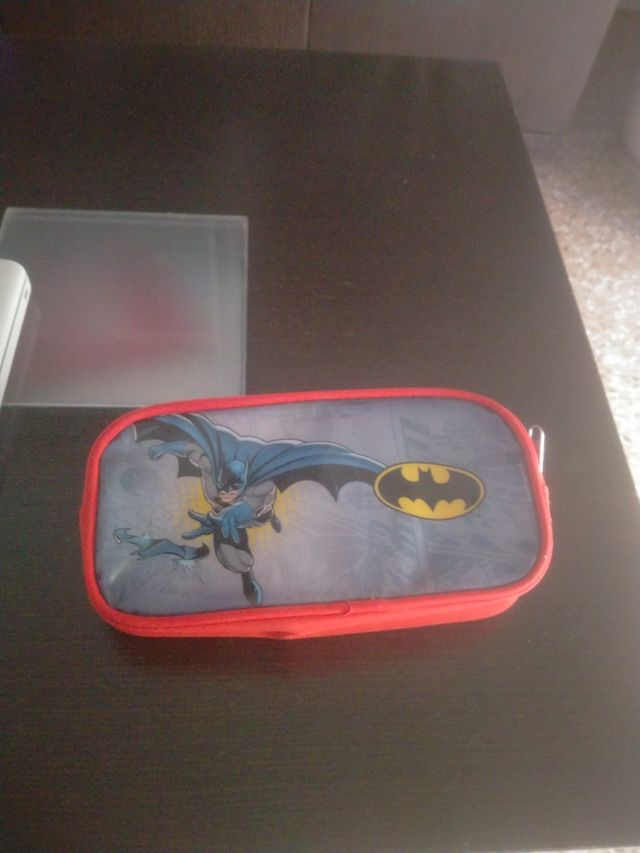 Estuche rojo Batman