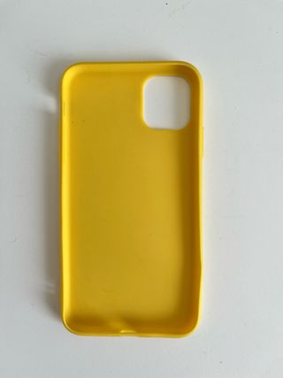 Fundas iPhone 11 rojas y amarillas