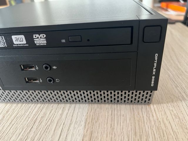 Ordenador Dell Optiplex 3020 + Monitor Philips
19"