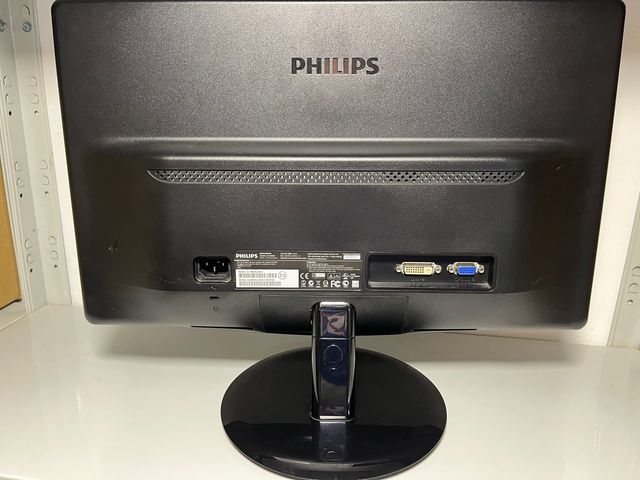 Ordenador Dell Optiplex 3020 + Monitor Philips
19"