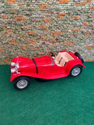 Jaguar SS 100 (1937) – Escala 1:18