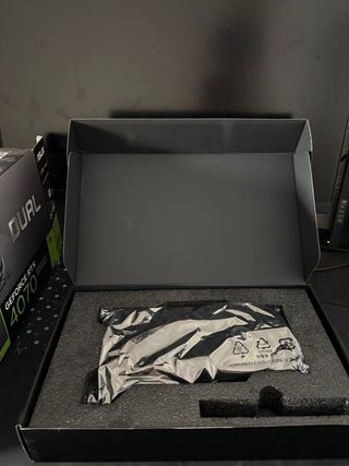 Gráfica ASUS GeForce RTX 4070 SUPER