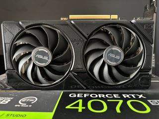 Gráfica ASUS GeForce RTX 4070 SUPER