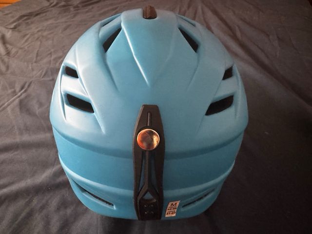 Casco de Nieve Gioro