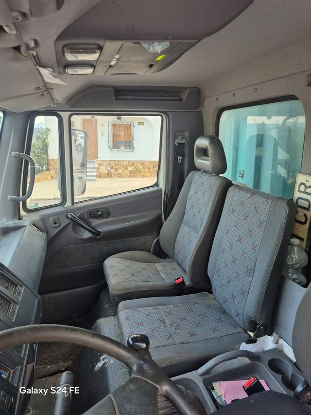 
Camión Nissan Atleon 165 - 12t
