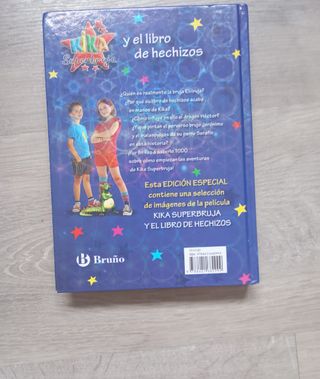 Kika Superbruja y el libro de hechizos (EDICIÓN...