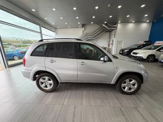 Toyota RAV4 2004