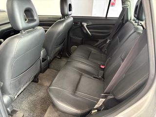 Toyota RAV4 2004