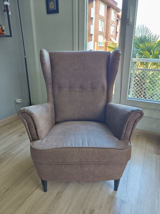 Sillón orejero marrón - Piel sintética