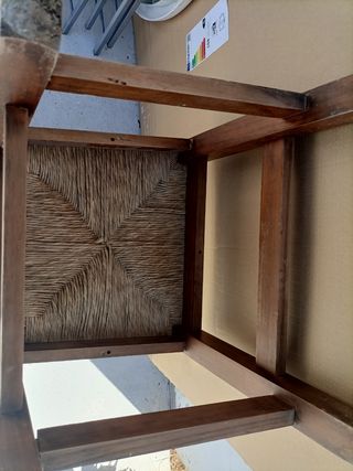 Silla madera enea marrón