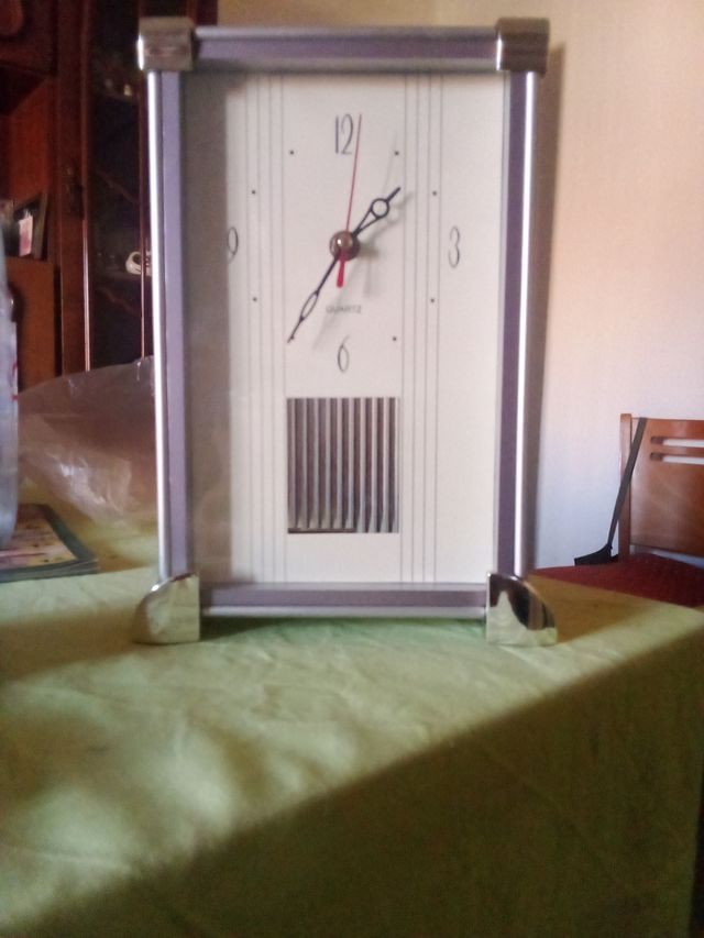Reloj de sobremesa vintage