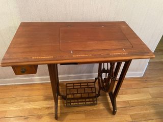 Máquina coser Alfa S.A. Antigua