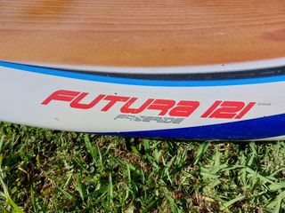Tabla windsurf Starboard Futura 121 L