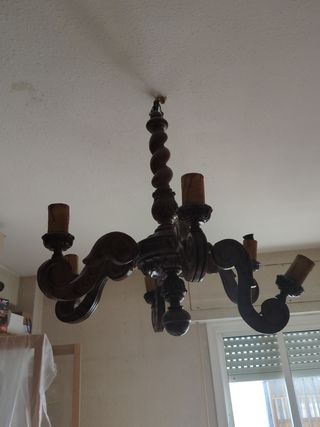 LOTE URGE venta HOY. Lámparas antigua madera talla