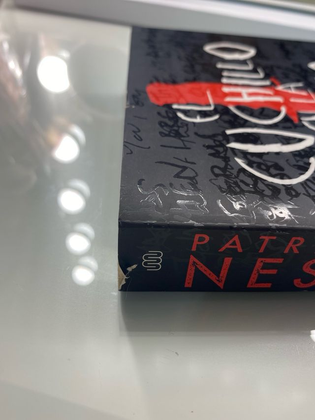 El cuchillo en la mano - Patrick Ness