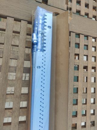 Cremallera puerta corredera 6m