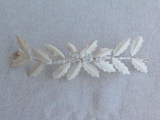 Tocado novia blanco plata