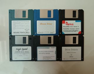 Lote II de disquetes con software antiguo PC - DOS