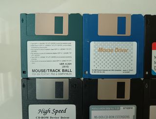 Lote II de disquetes con software antiguo PC - DOS