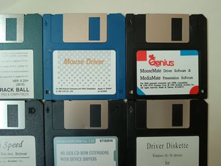 Lote II de disquetes con software antiguo PC - DOS