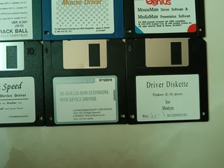 Lote II de disquetes con software antiguo PC - DOS