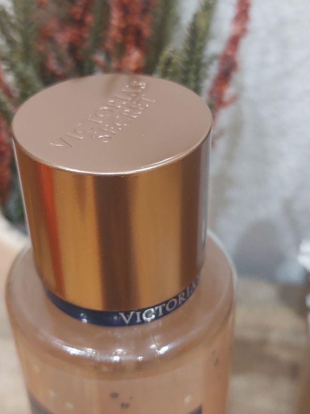 Victoria's Secret Bare Vanilla Starlit