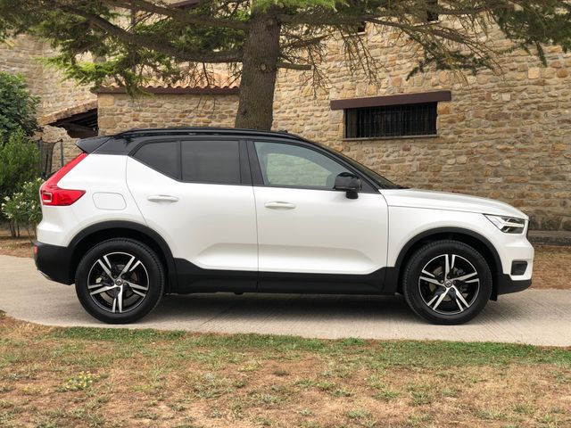 VOLVO XC40 2.0 D3 RDESIGN AUTO.