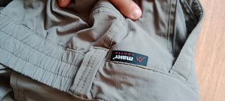 Pantaloni verdi da escursionismo uomo