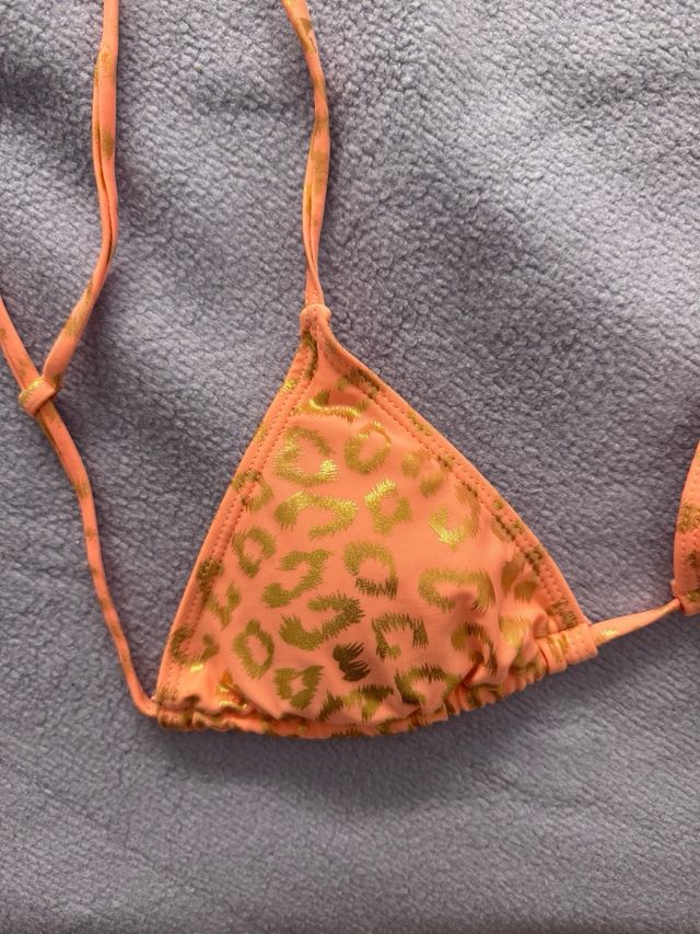 Bikini Triángulo Naranja Dorado