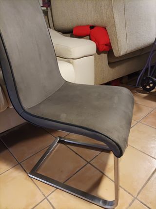 2 sedie da pranzo grigie - metallo e pelle sintetica