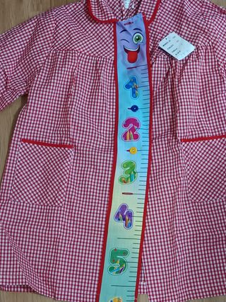 Bata escolar de cuadros 7 años
