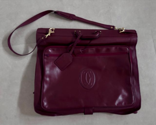 Portatraje CARTIER  Les Must de Cartier