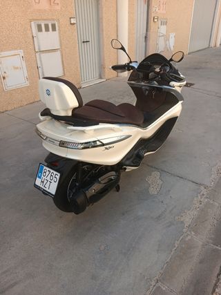 Piaggio X10 350 Executive