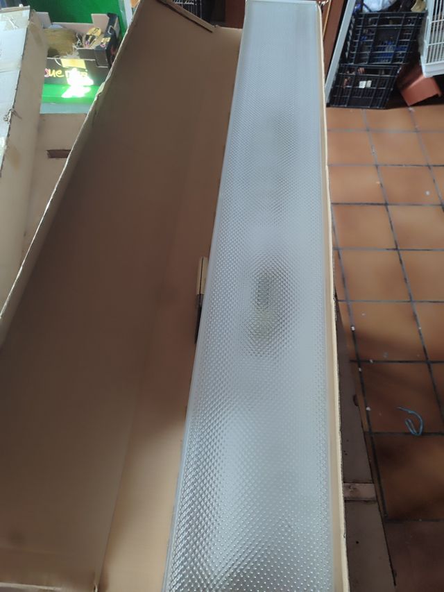 Lampara techo  fluorescente 125cm