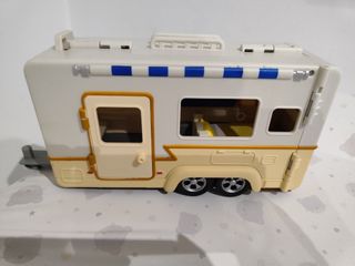 Bluey: caravana, coche, casa, accesorios y muñecos