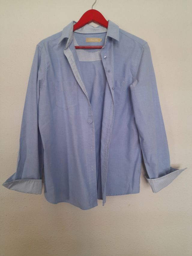 Camisa azul - Bolsillos - Puños rayas