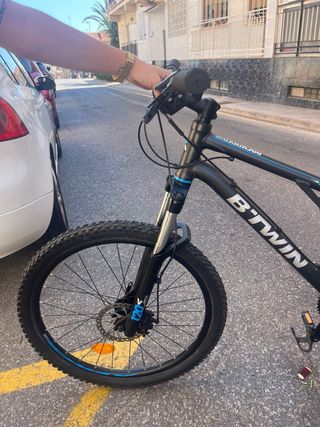 Bicicleta B’Twin Rockrider 500