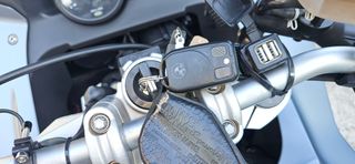 BMW F800ST - Moto deportiva. Cambio por furgoneta