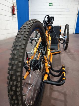 Handbike eléctrico todoterreno