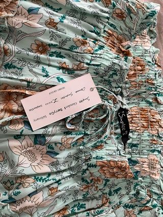 Mini Falda Shein Flores - Talla S