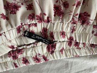 Mini Falda Shein Flores - Talla S