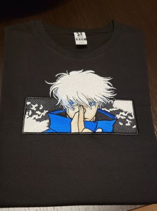 Maglia Gojo Satoru ricamata