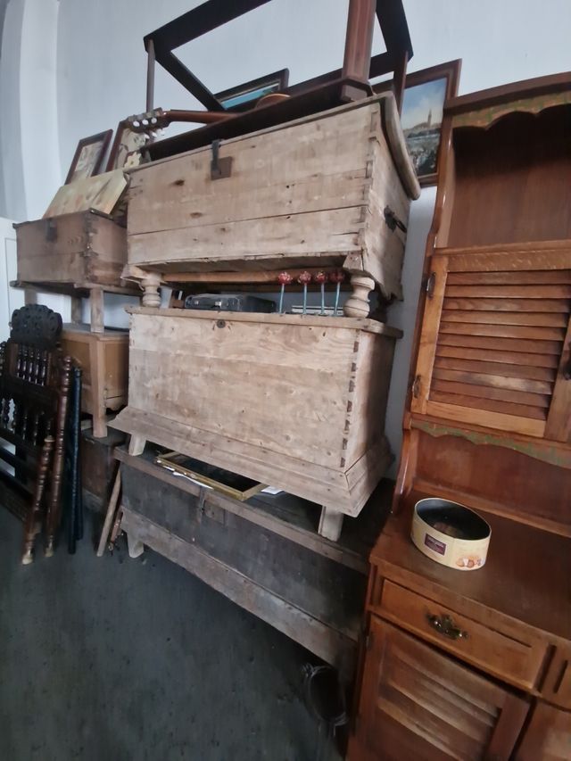 3 Arcones de Madera Antiguos