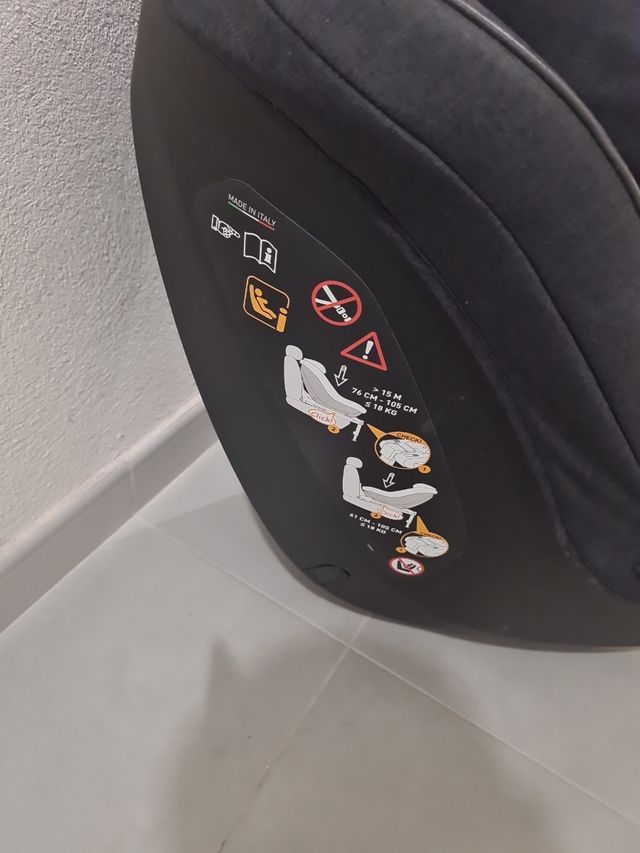 Silla coche Darwin Toddler negra niño hasta 105 cm