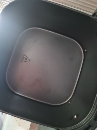 Freidora de aire Cecotec  de 6l.