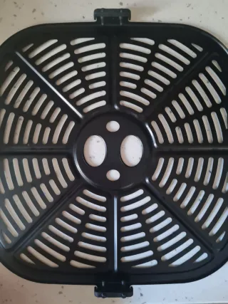 Freidora de aire Cecotec  de 6l.