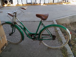 Bicicleta Antigua Verde