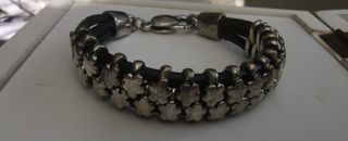Pulseras cuero: negro y roja. Estilo UNO de 50