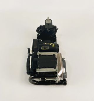 Cinturón delantero derecho Mercedes-Benz Clase E A2128600886