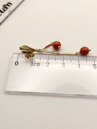 Pendientes oro 18k coral